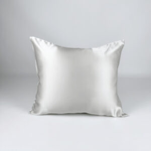 Poszewka jedwabna LUNETTA Pearl White